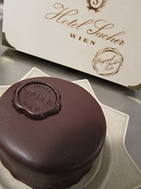 sacher02.jpg